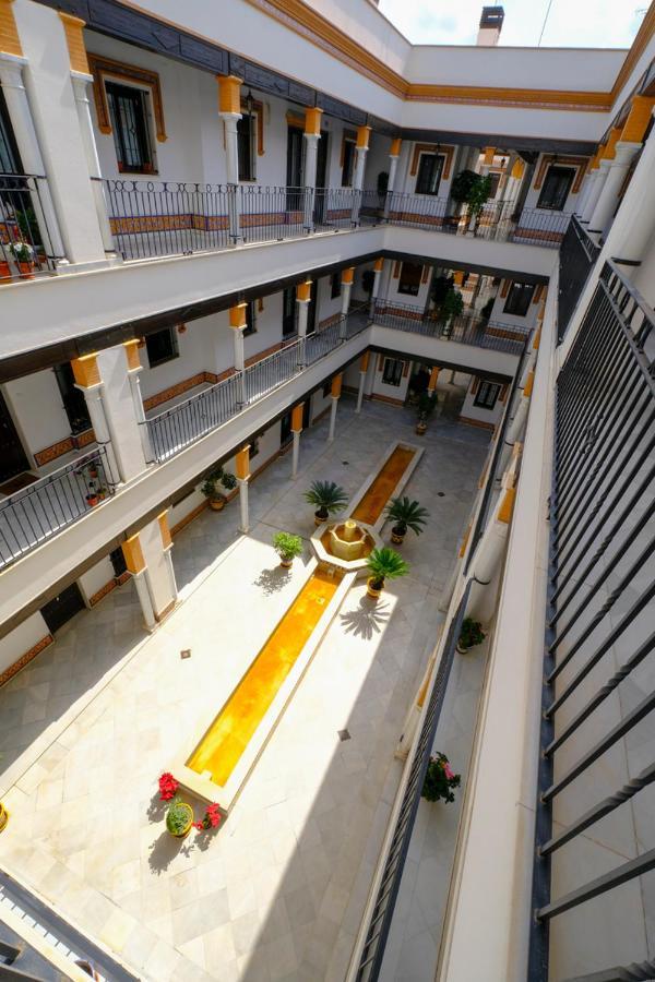 Patio Rialto Apartment Sevilla Eksteriør billede