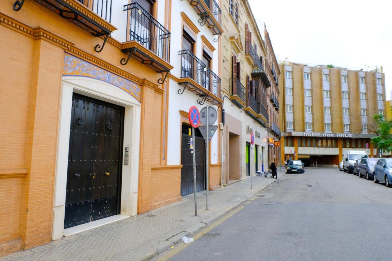Patio Rialto Apartment Sevilla Eksteriør billede